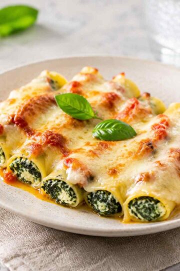 Cannelloni mit Spinat-Ricotta – Überbackenes Ofengericht