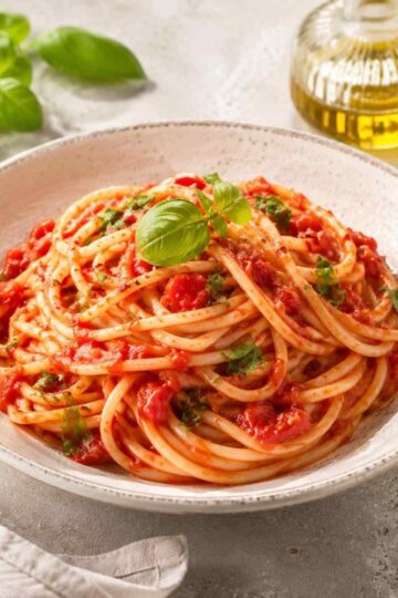 Spaghetti all’Arrabbiata – Klassisches scharfes Pasta-Rezept