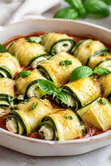 Zucchini-Röllchen mit Cashew-Ricotta – vegane Involtini