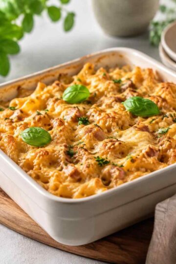 Veganer Nudelauflauf mit Tofu – cremig und herzhaft